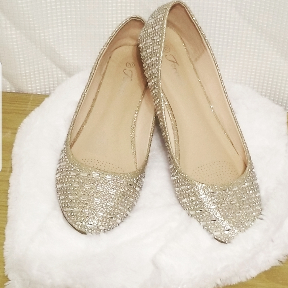 Womens Forever Glitzy Ballet Flats size 10